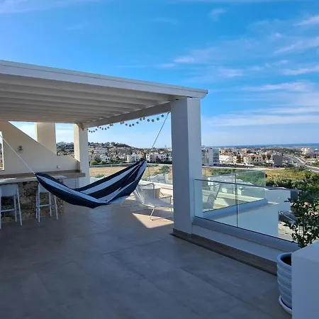 Willa Kyklamino - Unique With Stunning Seaview