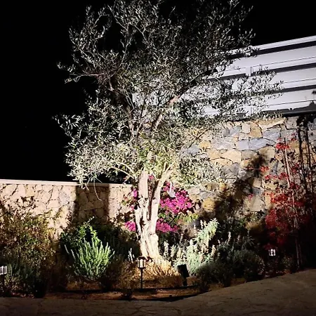 Kyklamino - Unique With Stunning Seaview Klorakas