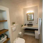 Villa Kyklamino - Unique With Stunning Seaview Klorakas
