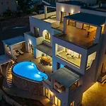 Kyklamino - Unique With Stunning Seaview *