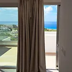 Kyklamino - Unique With Stunning Seaview Villa