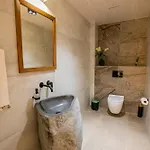 Villa Kyklamino - Unique With Stunning Seaview