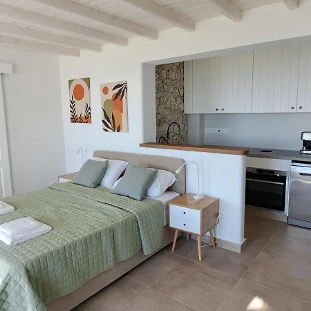 Villa Kyklamino - Unique With Stunning Seaview Klorakas