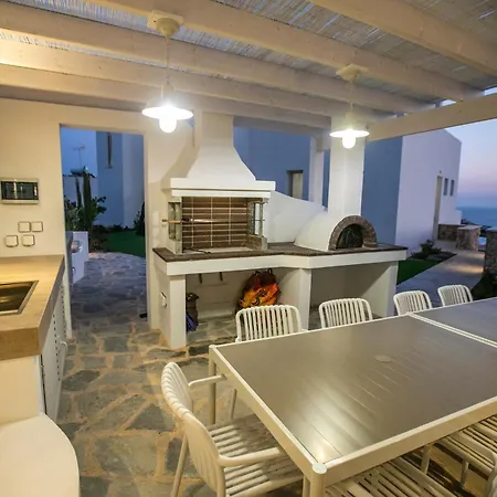 Villa Kyklamino - Unique With Stunning Seaview *