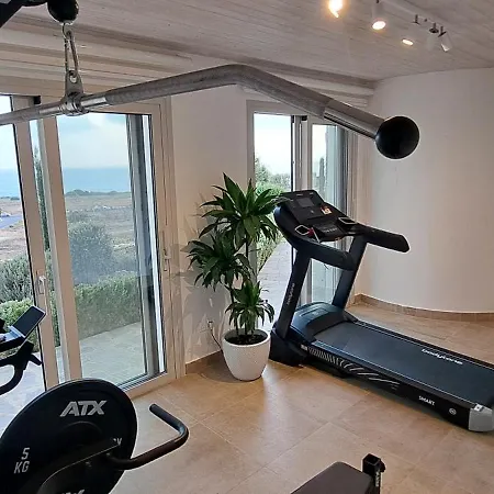 Kyklamino - Unique With Stunning Seaview Vila *