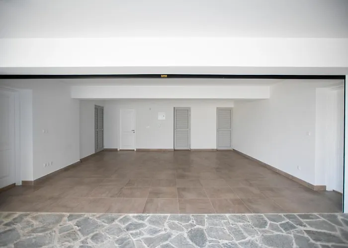 Kyklamino - Unique With Stunning Seaview Villa