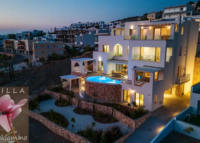 Kyklamino - Unique With Stunning Seaview Villa *