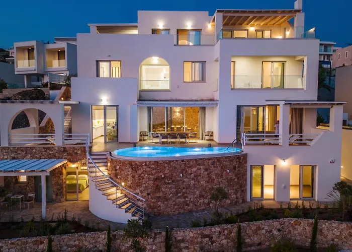 Villa Kyklamino - Unique With Stunning Seaview