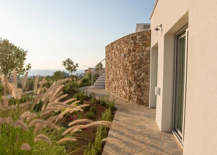 Villa Kyklamino - Unique With Stunning Seaview *