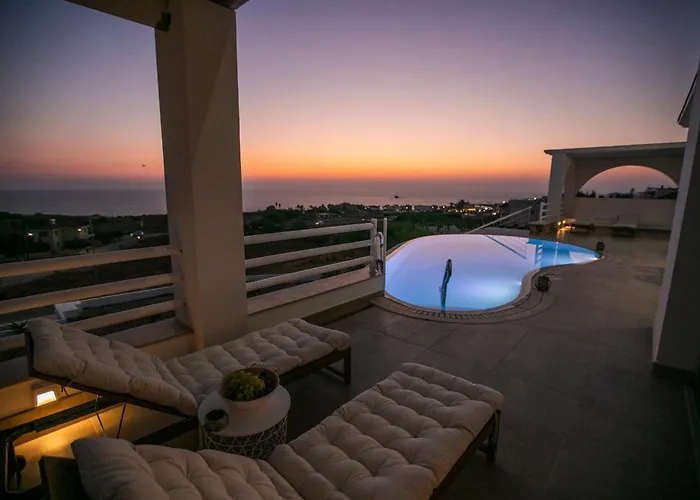 Kyklamino - Unique With Stunning Seaview