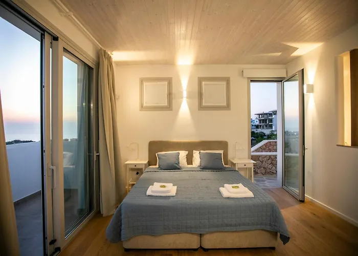 Villa Kyklamino - Unique With Stunning Seaview *