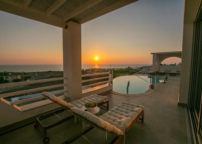 Villa Kyklamino - Unique With Stunning Seaview *